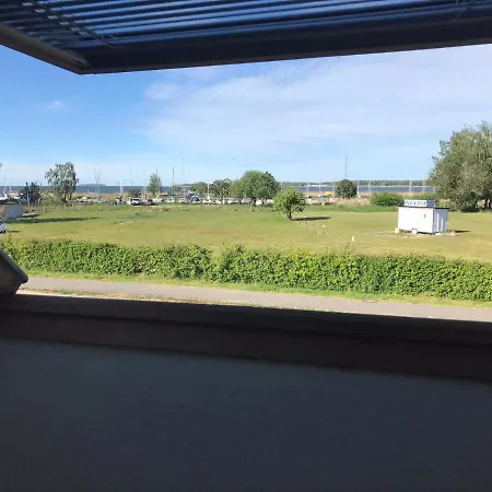 Haus Peeneblick Ferienhaus *